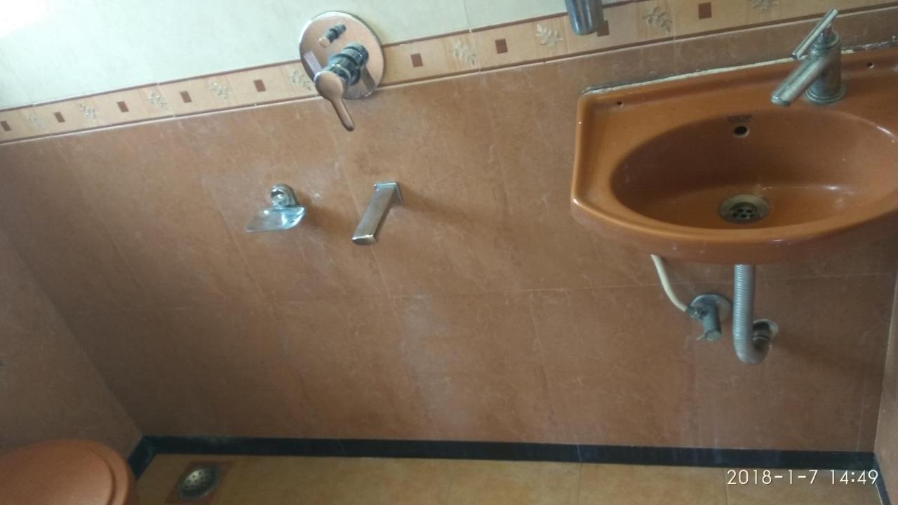 Agrawal Bhavan Budget Stay Only For Indians Bombay Extérieur photo